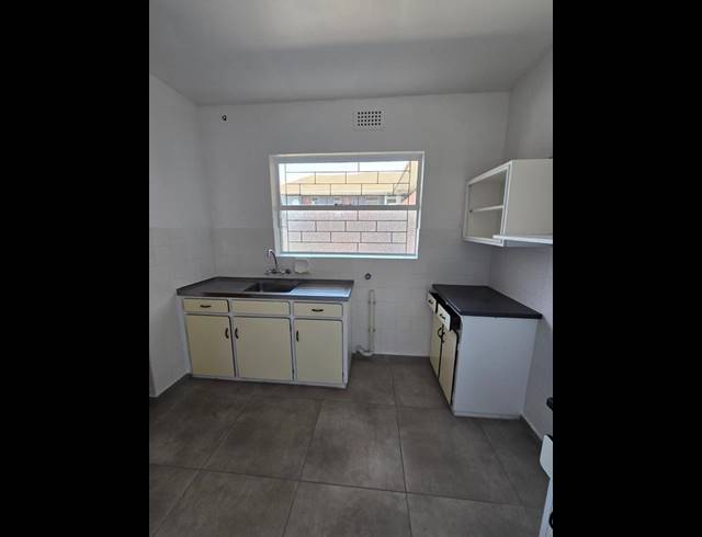 1 BEDROOM PROPERTY TO RENT IN THORNTON